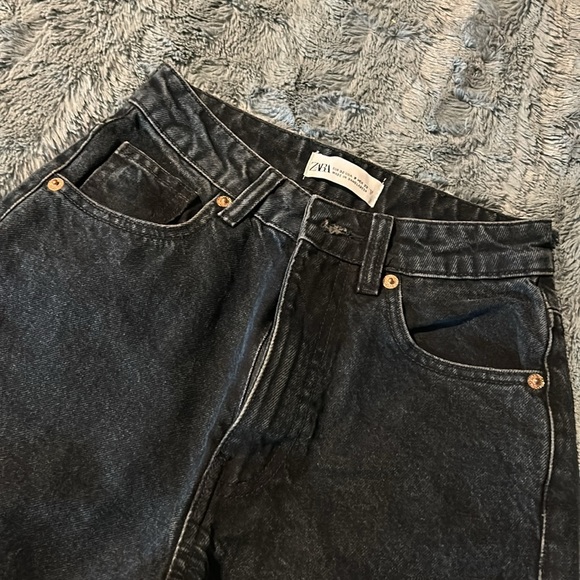 Zara jeans. Size 0 - Picture 2 of 5